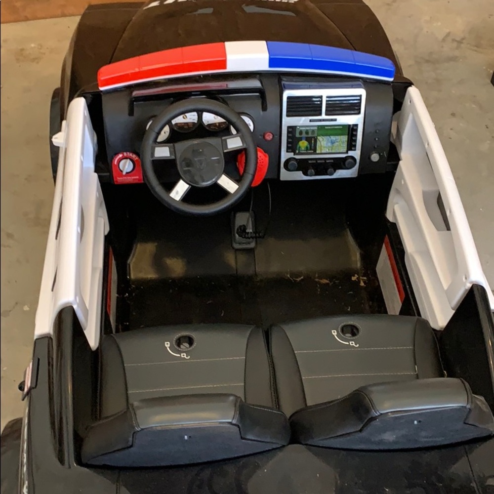 Kids police car